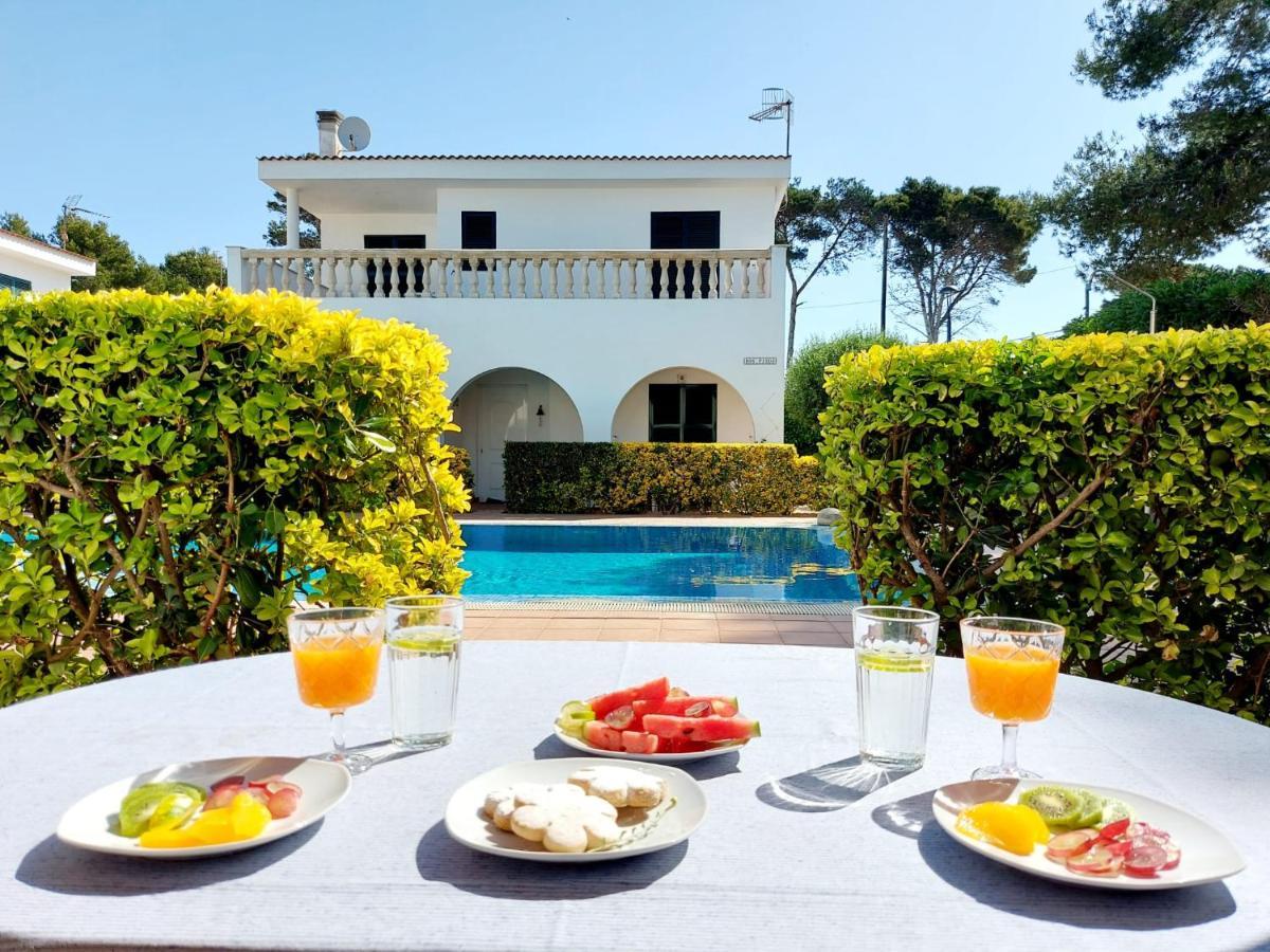 Villa Limon Cala Blanca  Exterior photo